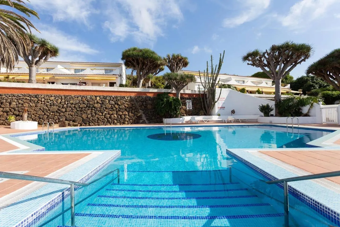 New Studio And Swimming Pool 타코론테 0*,